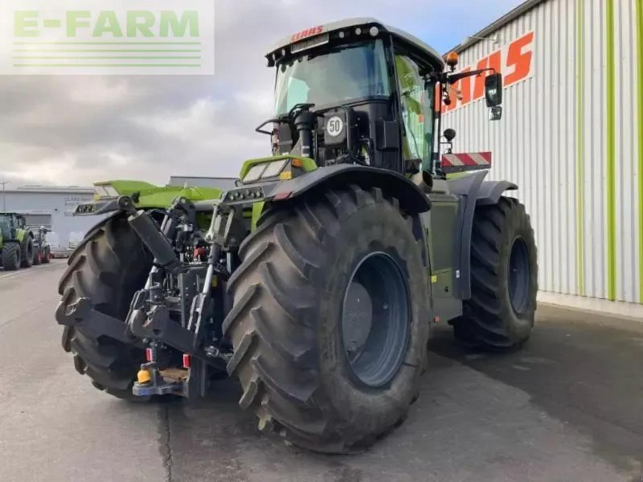 Tracteur agricole CLAAS xerion 4200 trac vc TRAC VC
