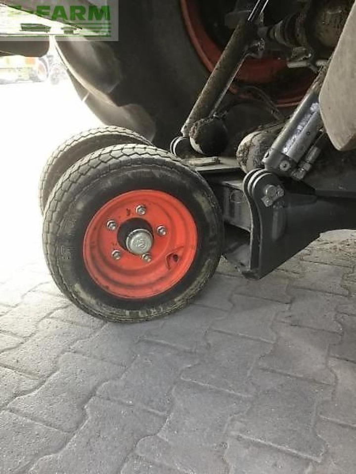 Tracteur agricole CLAAS xerion 4200 trac vc TRAC VC