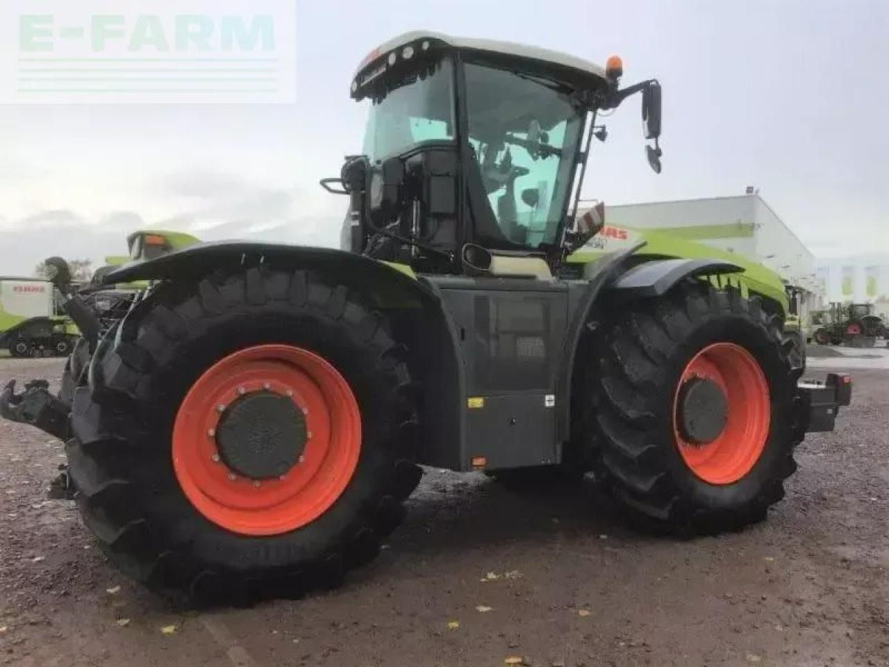 Tracteur agricole CLAAS xerion 4200 trac vc TRAC VC