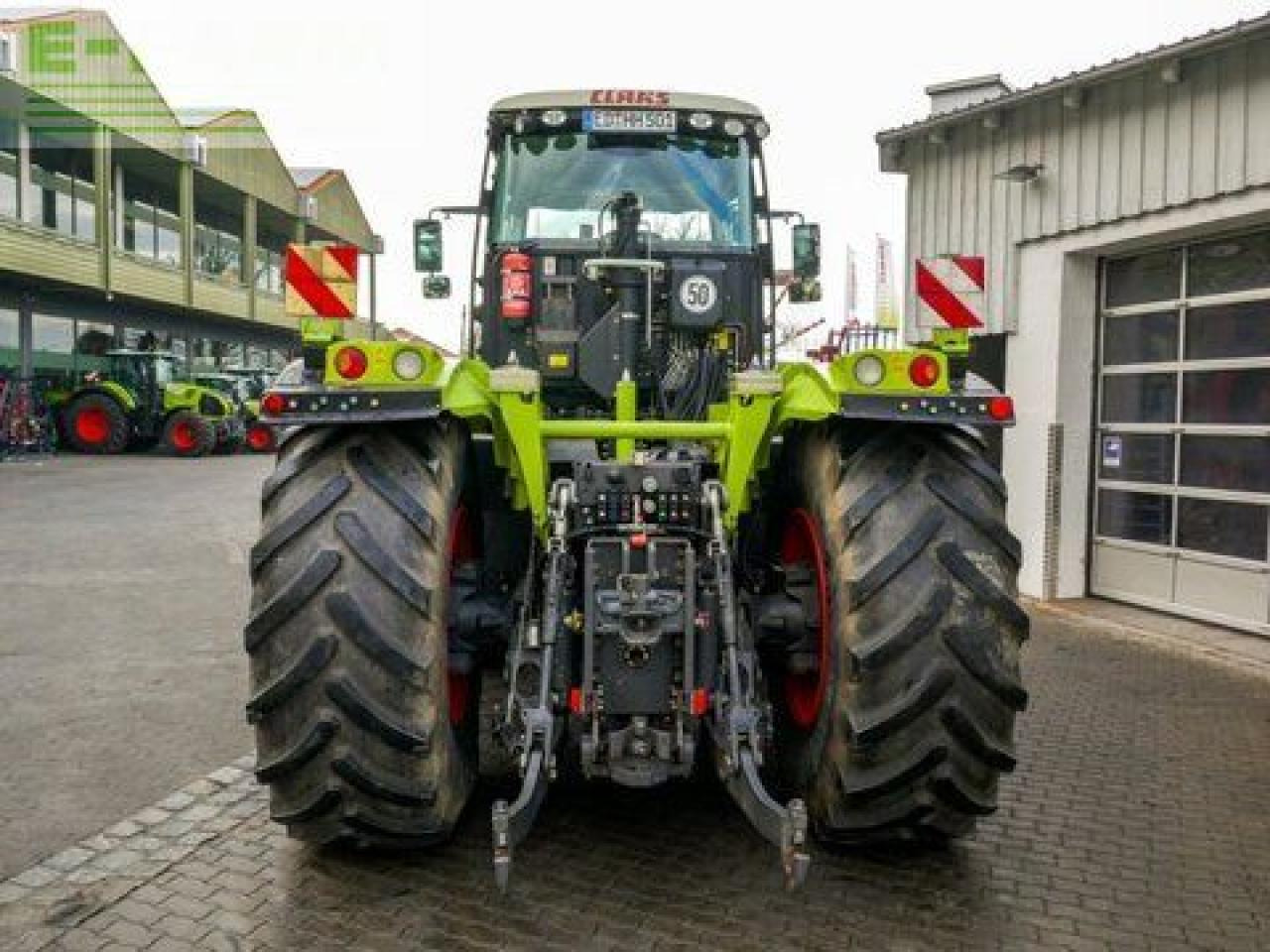 Tracteur agricole CLAAS xerion 4500 trac vc TRAC VC