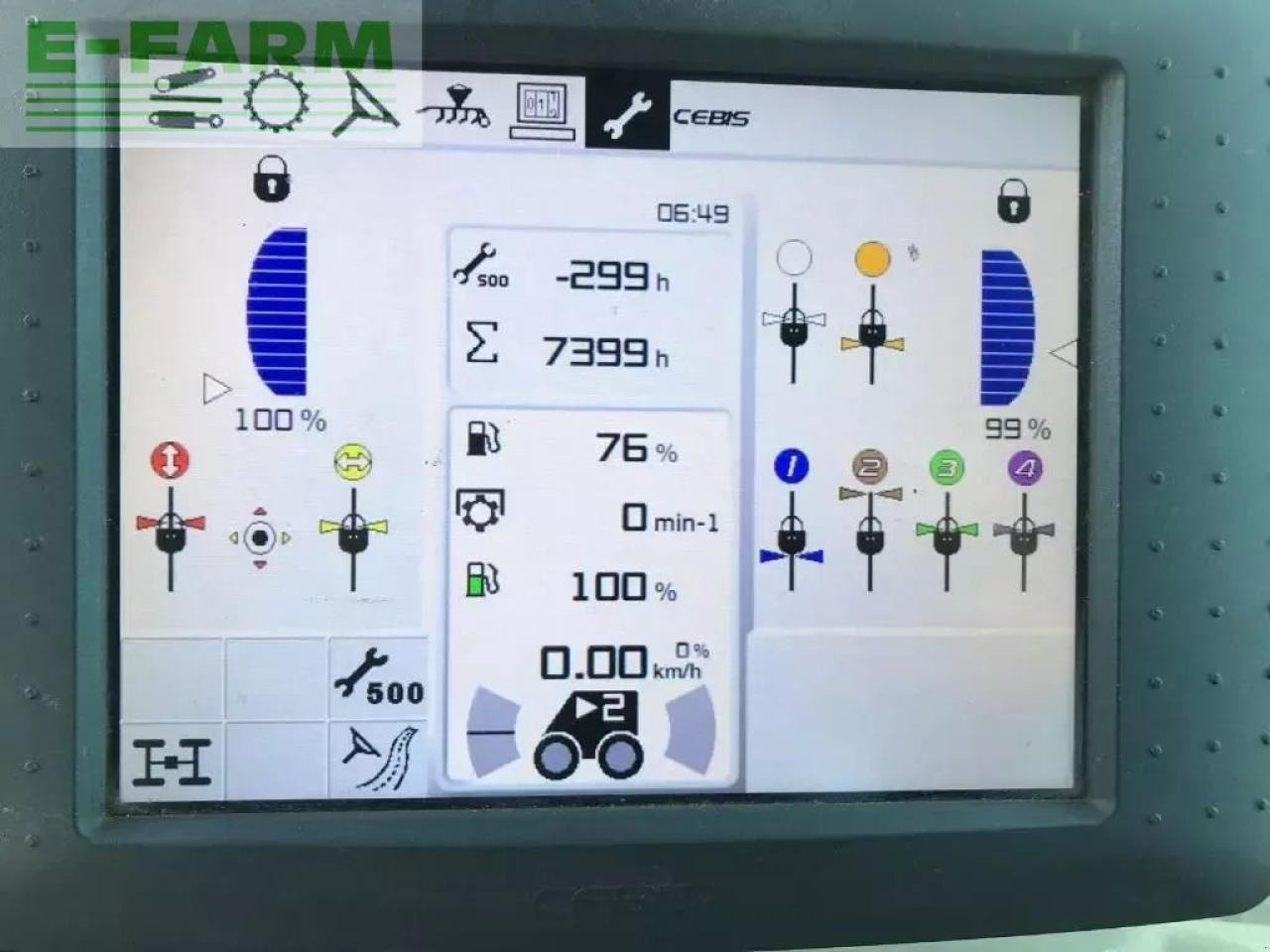 Tracteur agricole CLAAS xerion 4500 vc