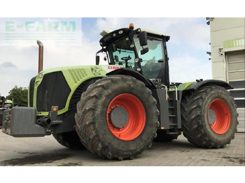 Tracteur agricole CLAAS xerion 5000 trac TRAC
