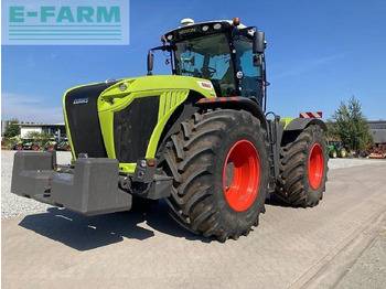 Tracteur agricole CLAAS xerion 5000 trac TRAC