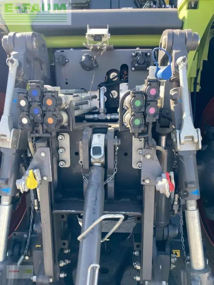 Tracteur agricole CLAAS xerion 5000 trac TRAC