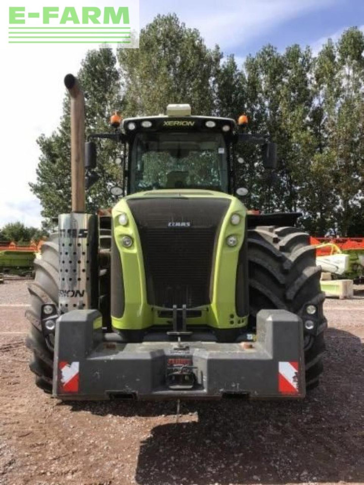 Tracteur agricole CLAAS xerion 5000 trac TRAC