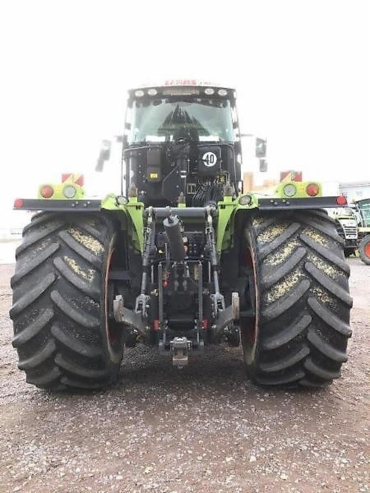 Tracteur agricole CLAAS xerion 5000 trac TRAC