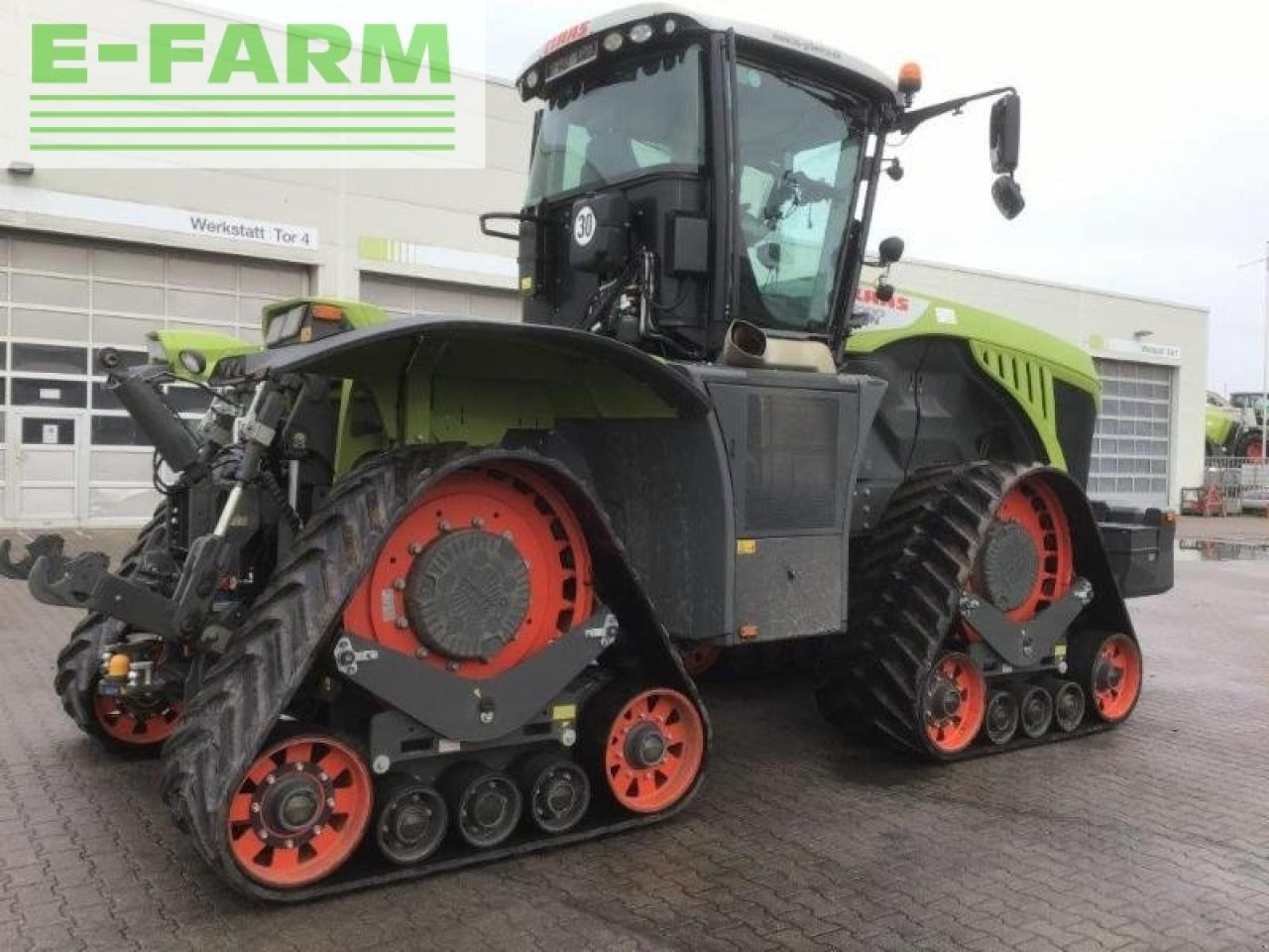 Tracteur agricole CLAAS xerion 5000 trac ts TRAC TS