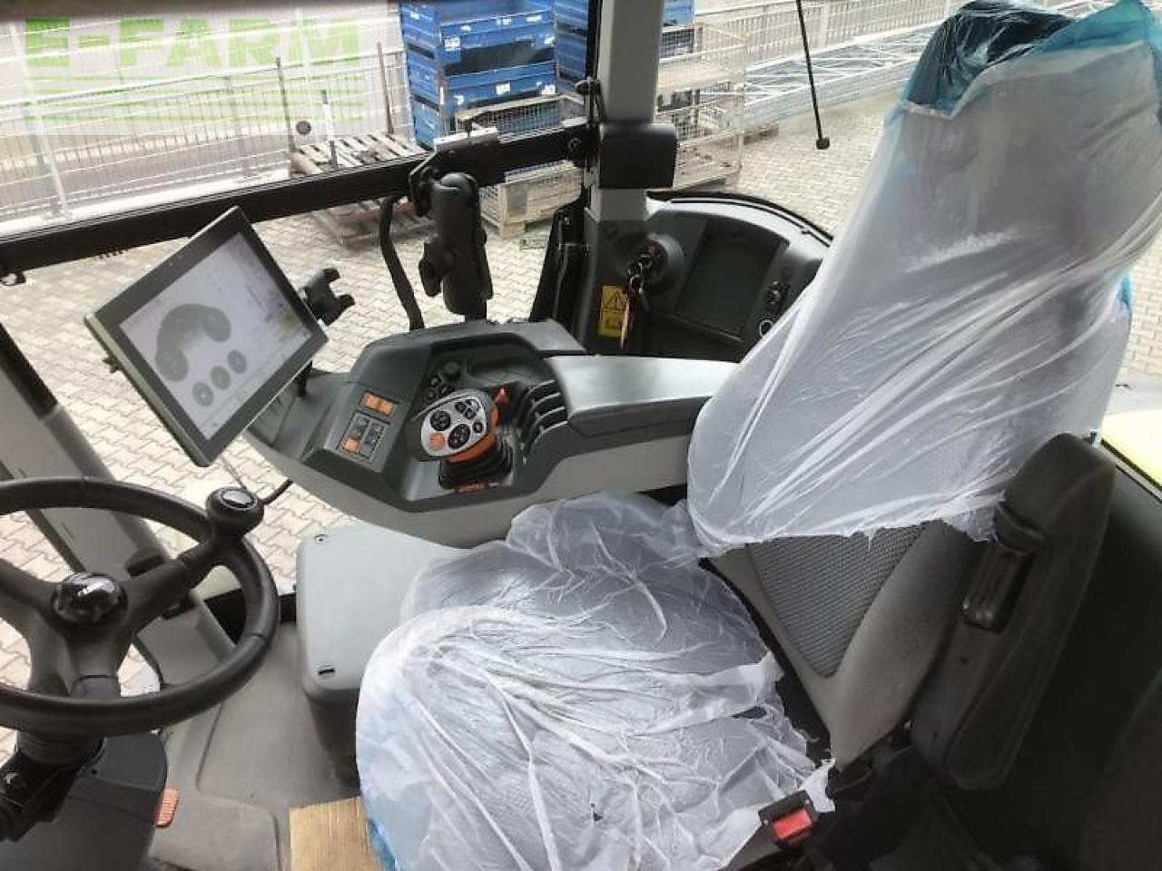 Tracteur agricole CLAAS xerion 5000 trac ts TRAC TS