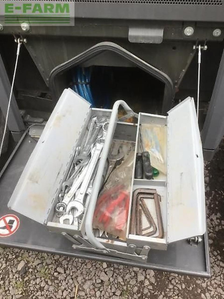 Tracteur agricole CLAAS xerion 5000 trac ts TRAC TS