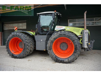 Tracteur agricole CLAAS xerion 5000 trac vc