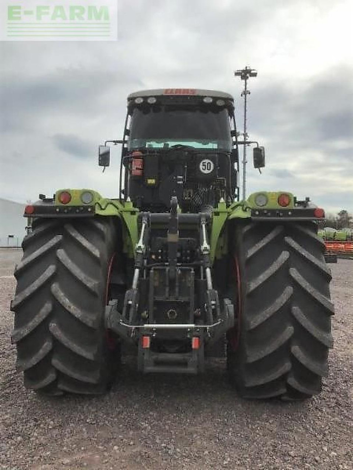 Tracteur agricole CLAAS xerion 5000 trac vc