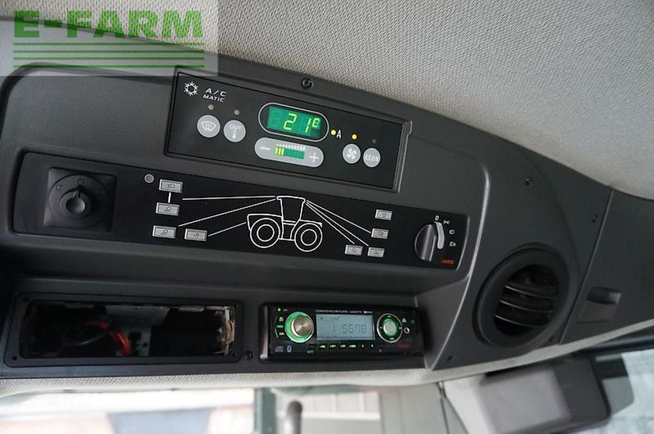 Tracteur agricole CLAAS xerion 5000 trac vc