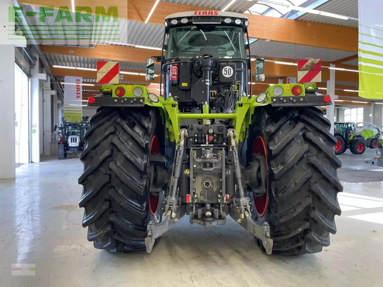 Tracteur agricole CLAAS xerion 5000 trac vc TRAC VC