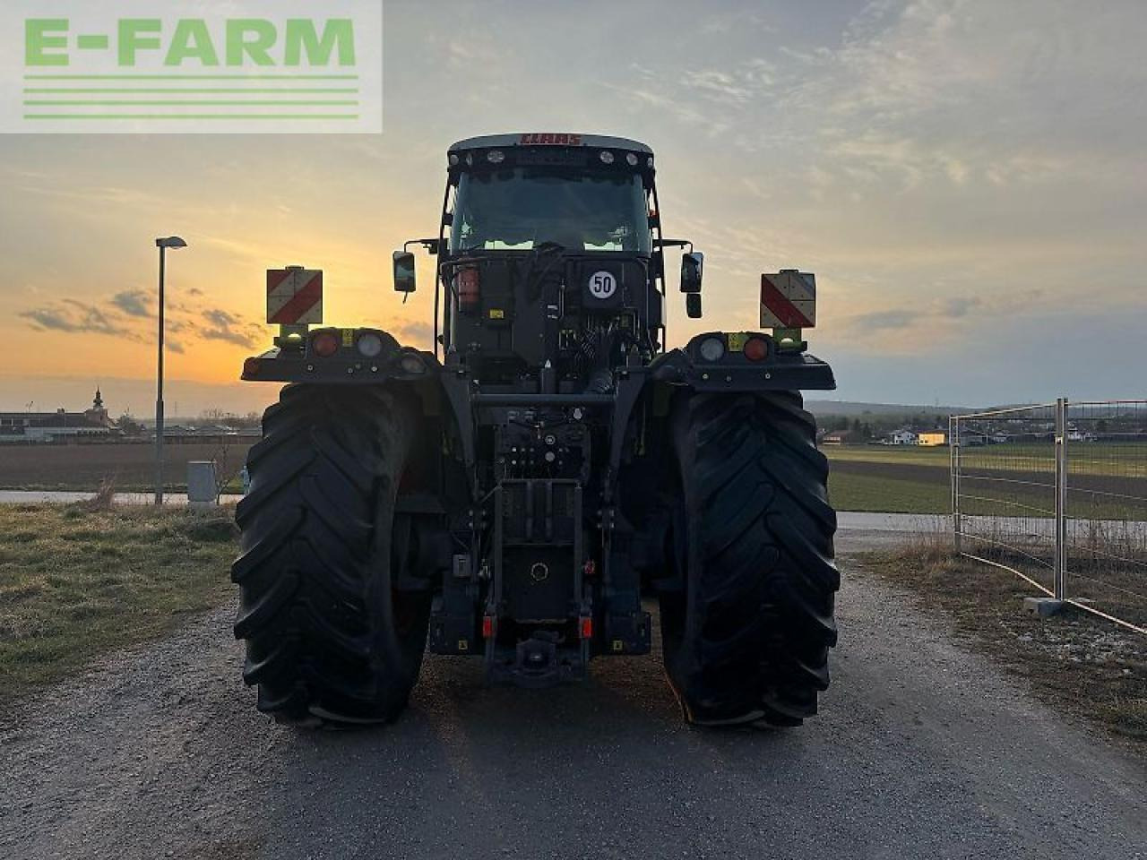 Tracteur agricole CLAAS xerion 5000 trac vc TRAC VC