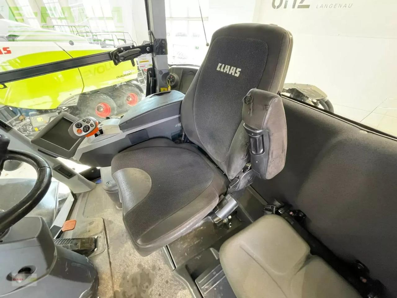 Tracteur agricole CLAAS xerion 5000 trac vc TRAC VC