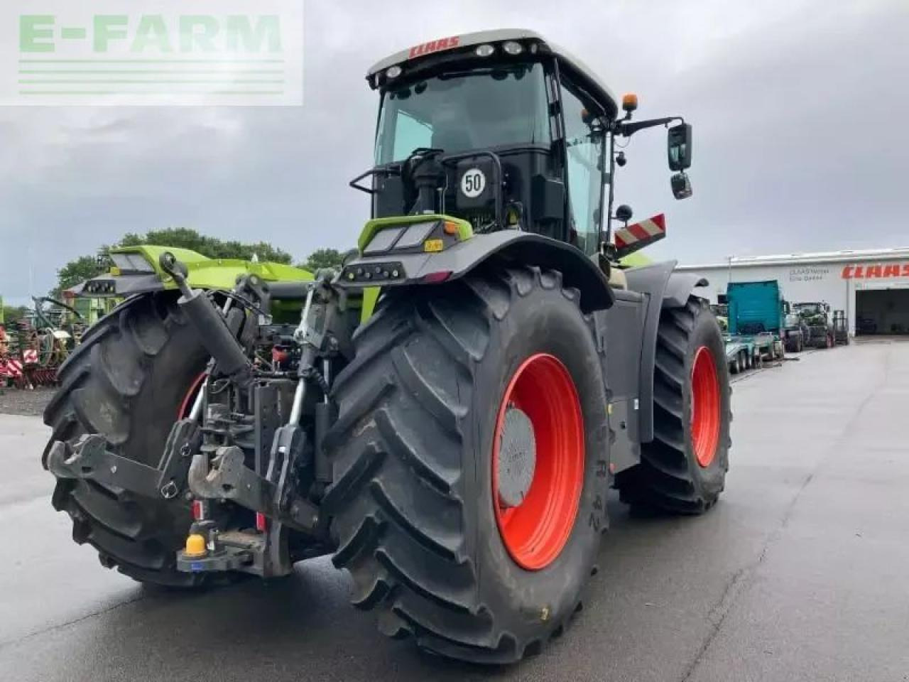 Tracteur agricole CLAAS xerion 5000 trac vc TRAC VC