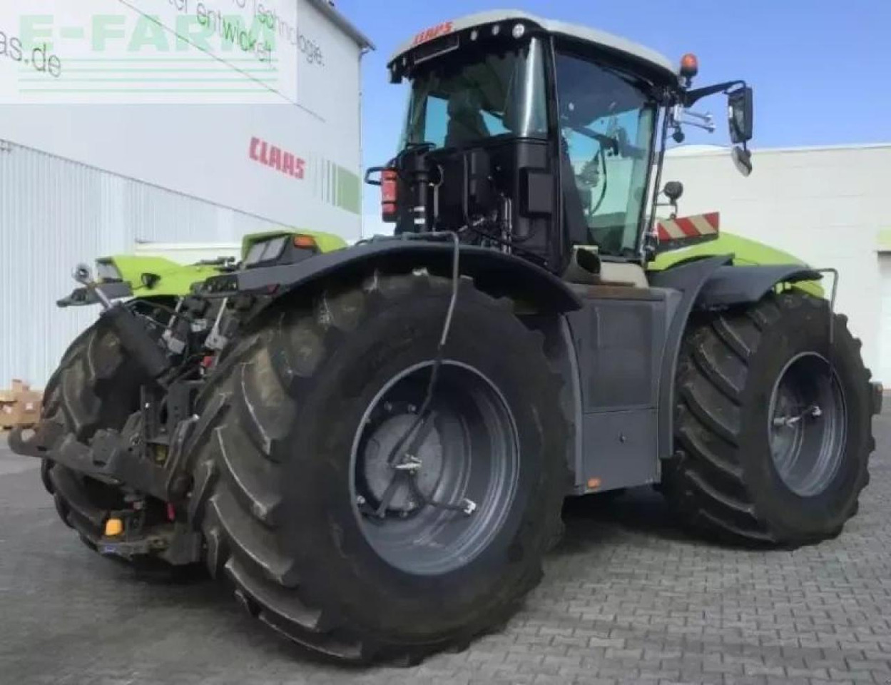 Tracteur agricole CLAAS xerion 5000 trac vc TRAC VC