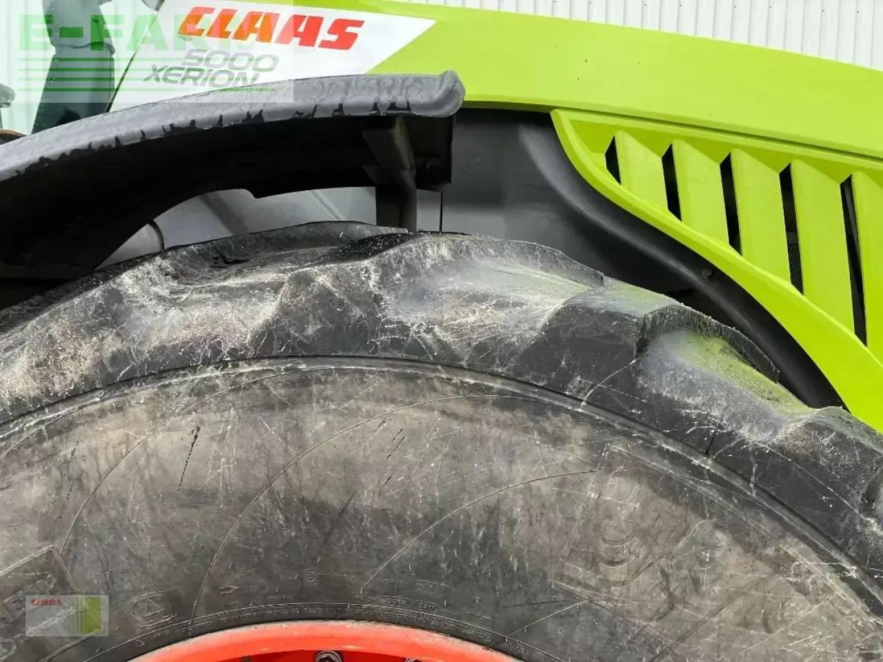 Tracteur agricole CLAAS xerion 5000 trac vc TRAC VC