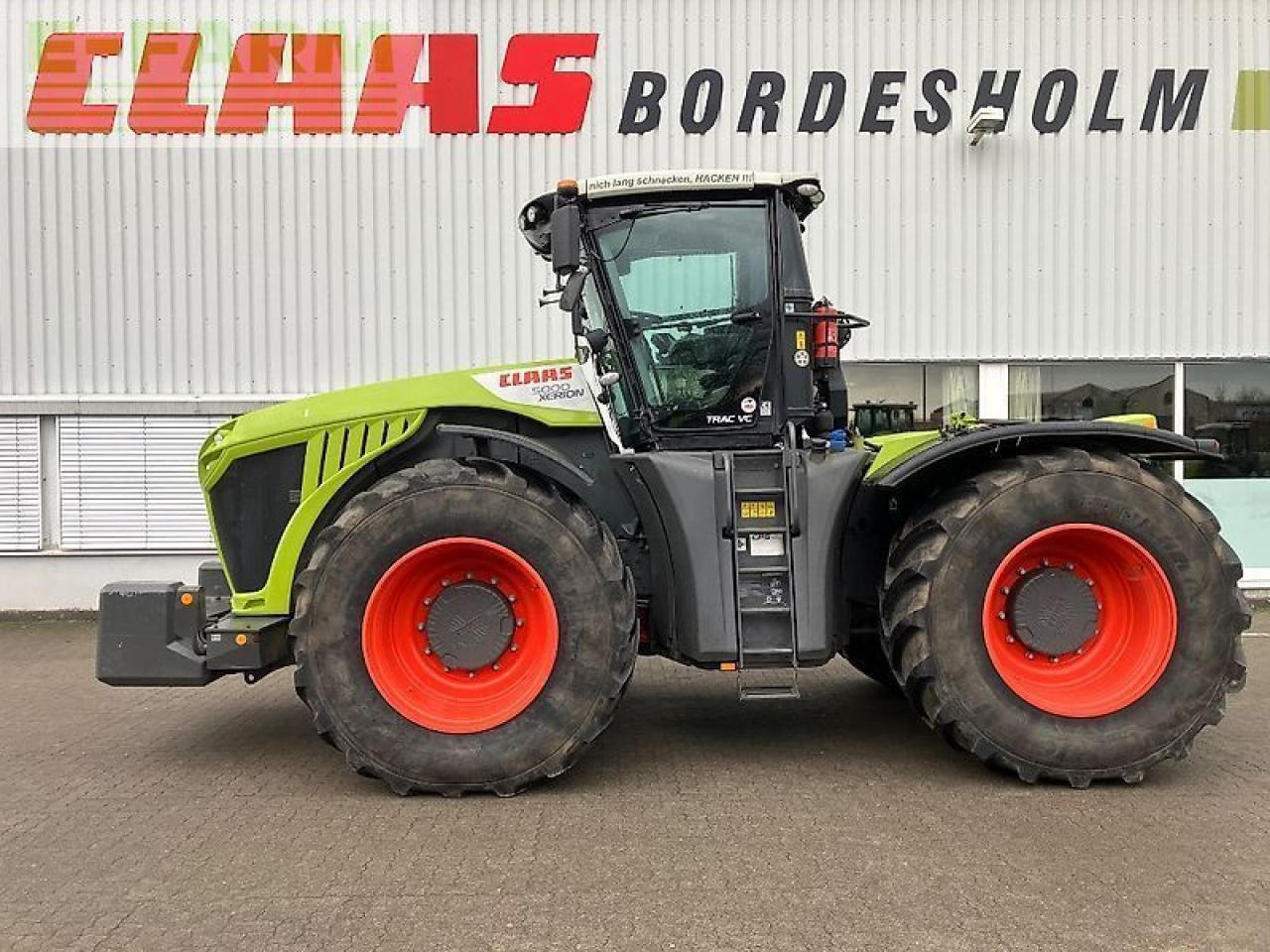Tracteur agricole CLAAS xerion 5000 trac vc TRAC VC