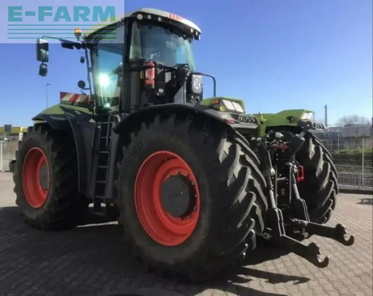 Tracteur agricole CLAAS xerion 5000 trac vc TRAC VC
