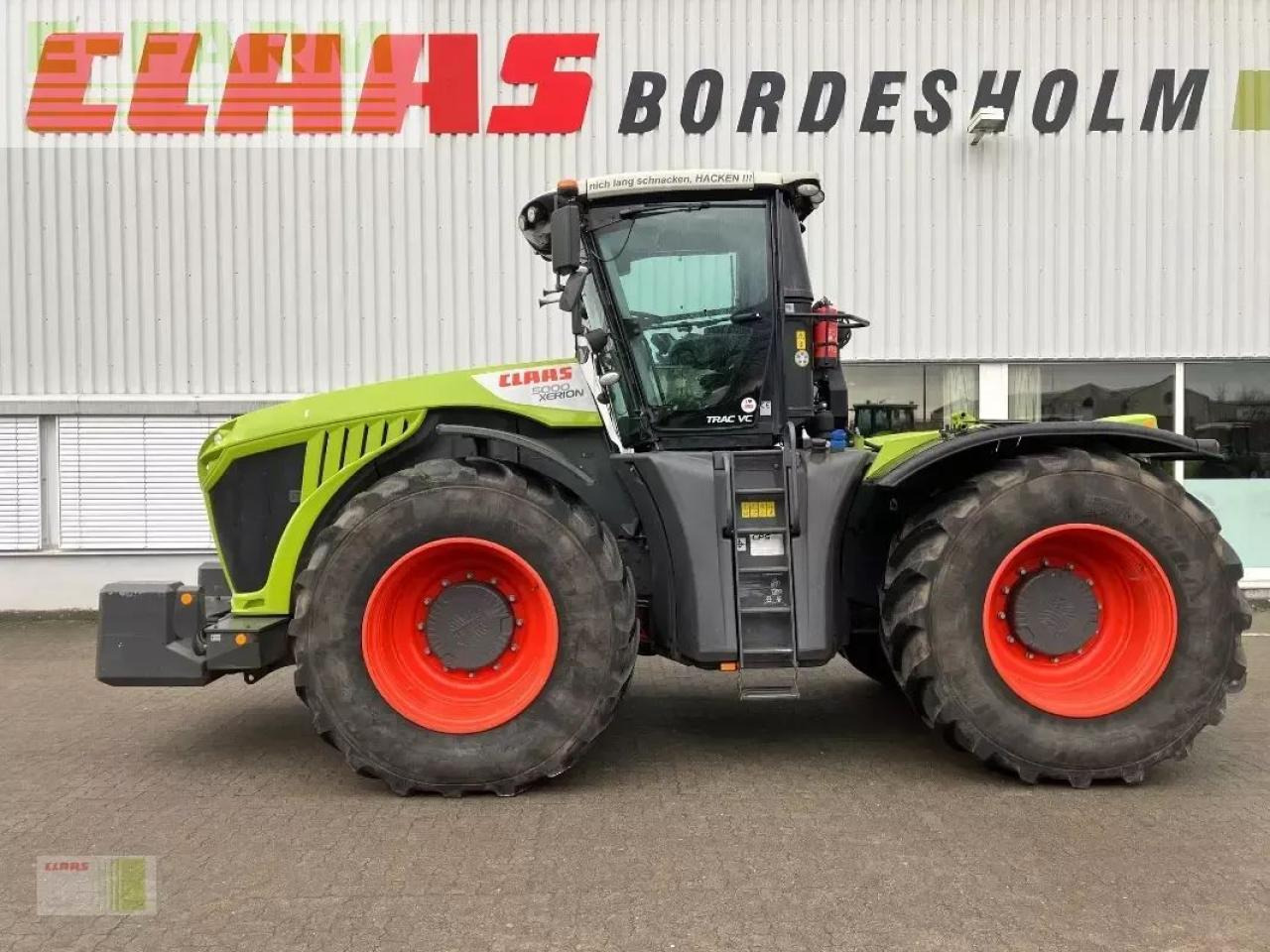 Tracteur agricole CLAAS xerion 5000 trac vc TRAC VC