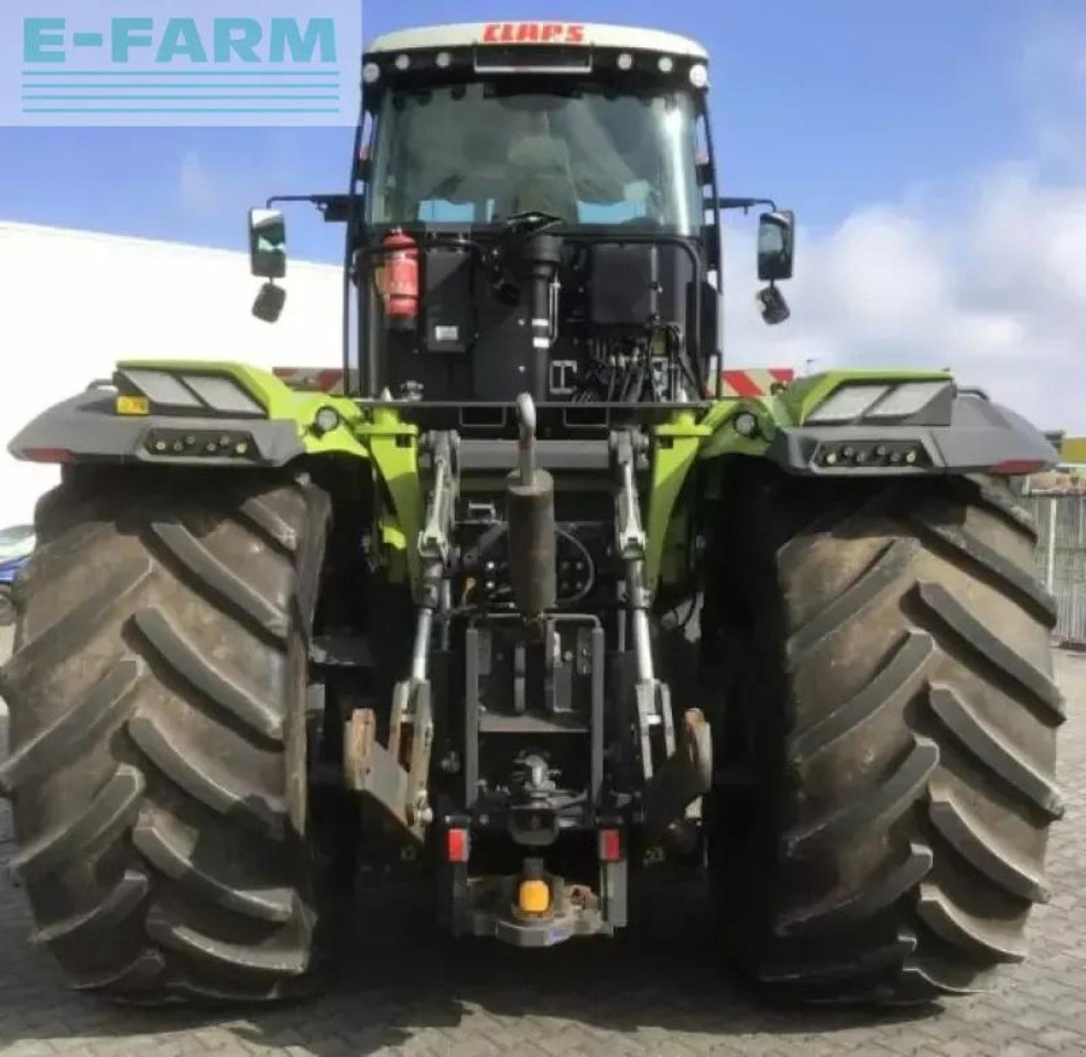 Tracteur agricole CLAAS xerion 5000 trac vc TRAC VC