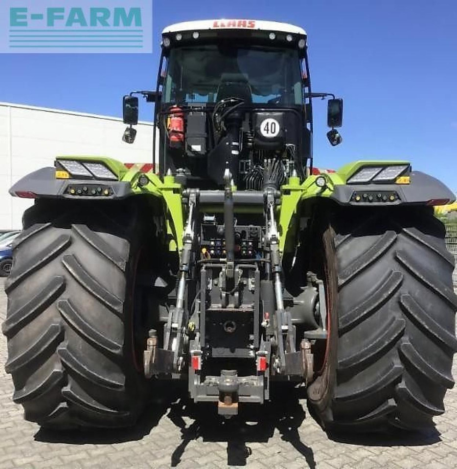 Tracteur agricole CLAAS xerion 5000 trac vc TRAC VC