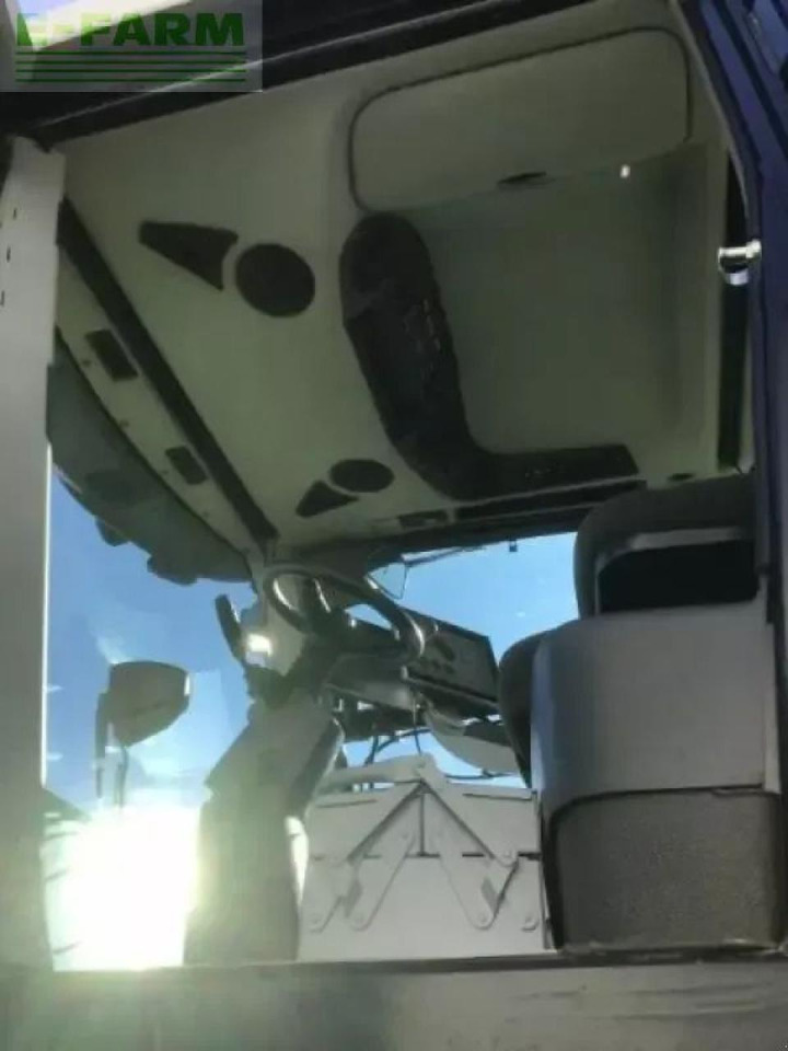 Tracteur agricole CLAAS xerion 5000 trac vc TRAC VC