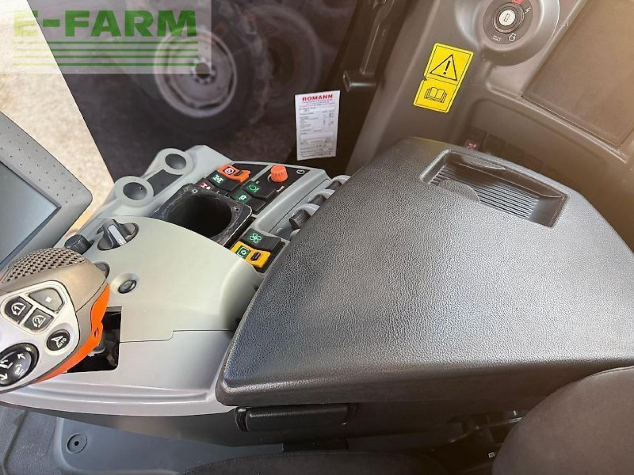 Tracteur agricole CLAAS xerion 5000 trac vc TRAC VC