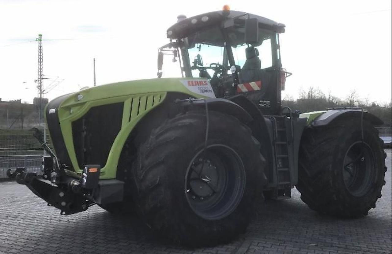 Tracteur agricole CLAAS xerion 5000 trac vc TRAC VC