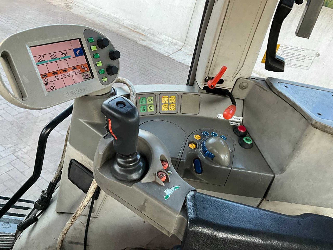 Tracteur agricole (C) FINAL COMBINATION