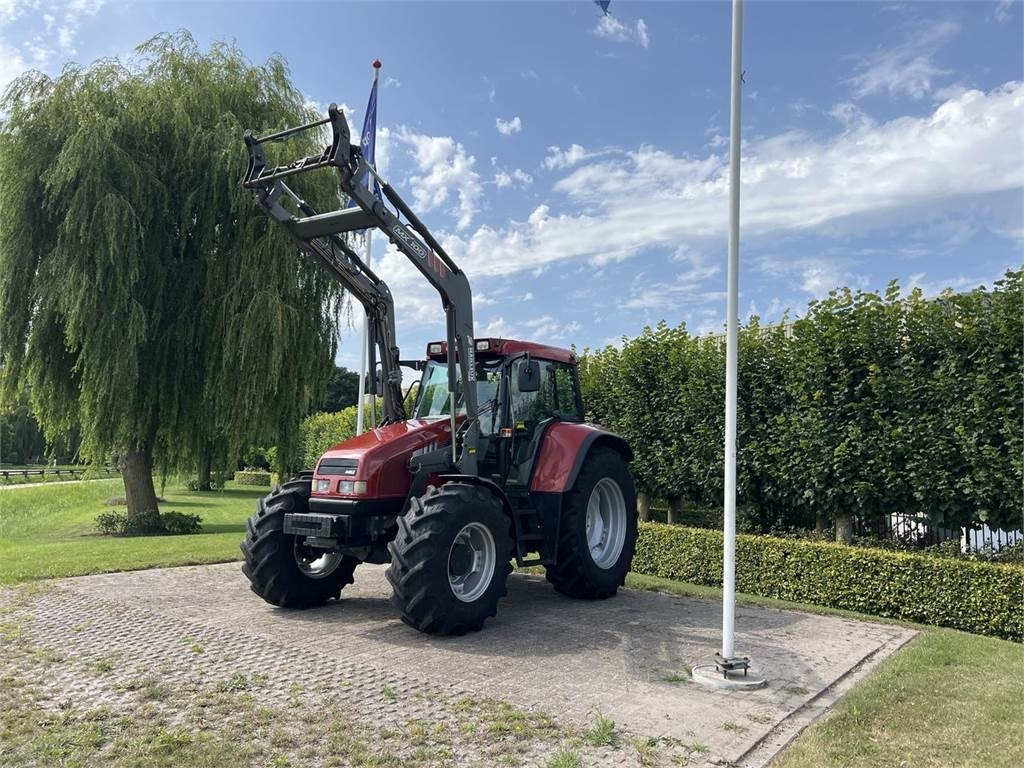 Tracteur agricole Case IH CS 110