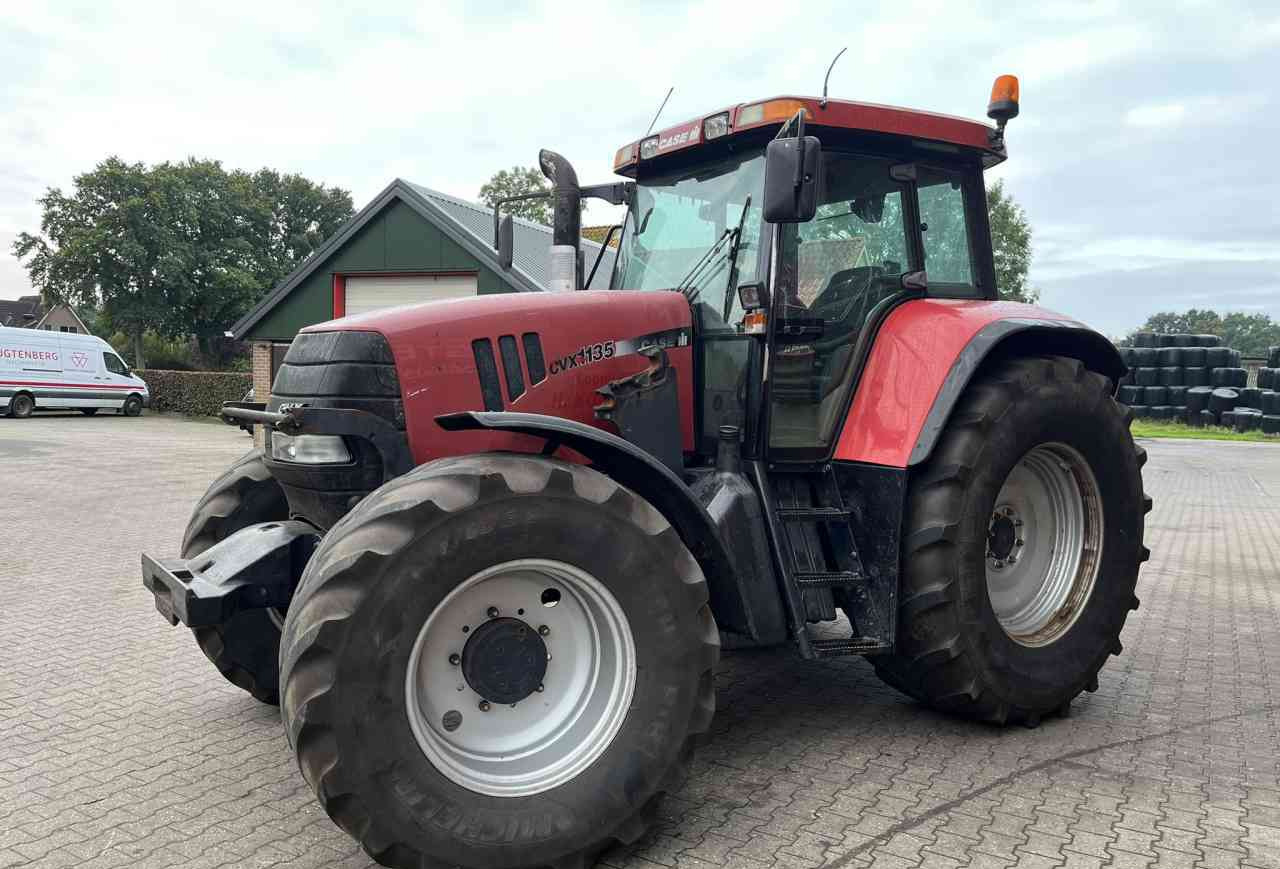 Tracteur agricole Case-IH CVX 1135 Tractoren