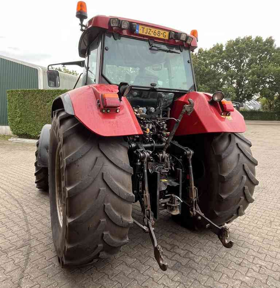 Tracteur agricole Case-IH CVX 1135 Tractoren