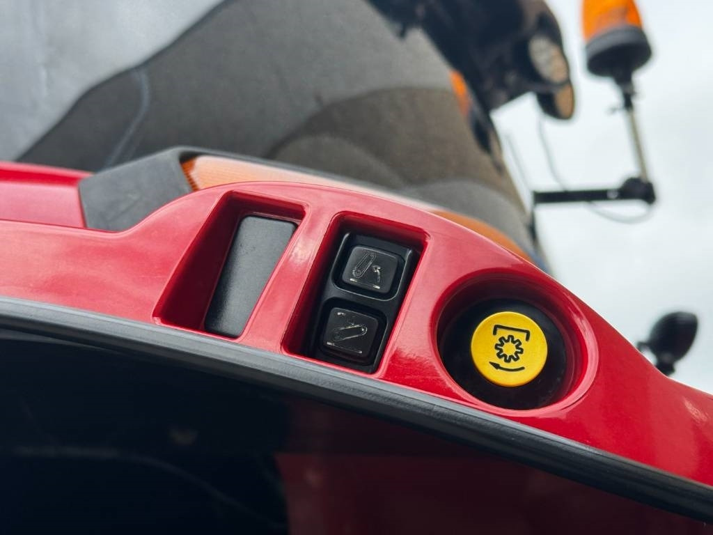 Tracteur agricole Case IH Maxxum 115 Active drive 8, Multicontroller, 2019!!