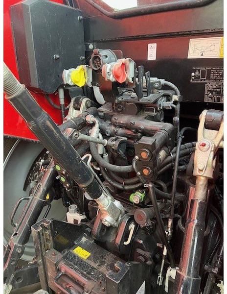 Tracteur agricole Case IH Maxxum 150 MC ActiveDrive 8