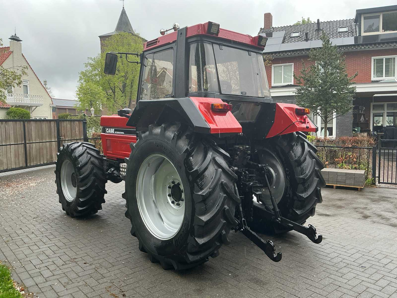 Tracteur agricole Case International 1455XL