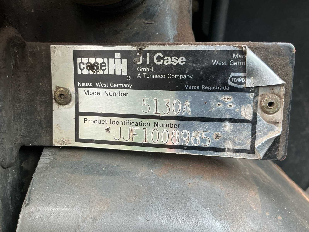 Tracteur agricole Case International 5130A