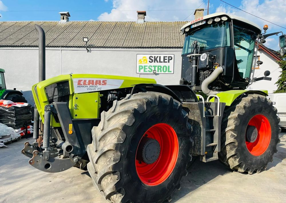 Tracteur agricole Claas 3800 TRAC VC