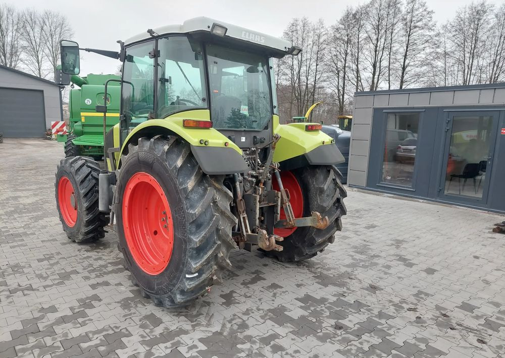 Tracteur agricole Claas 556