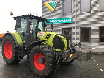 Tracteur agricole Claas 660 Arion
