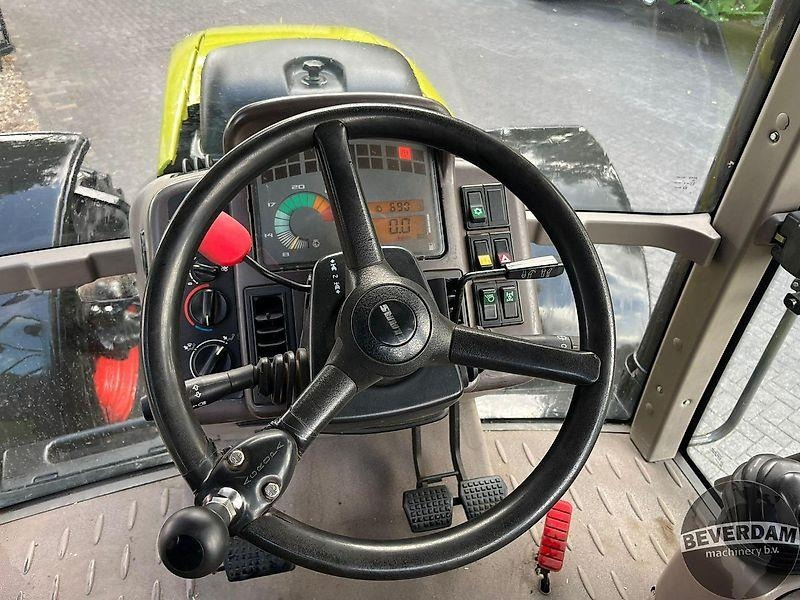 Tracteur agricole Claas 816 RZ