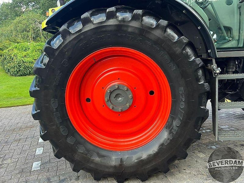 Tracteur agricole Claas 816 RZ