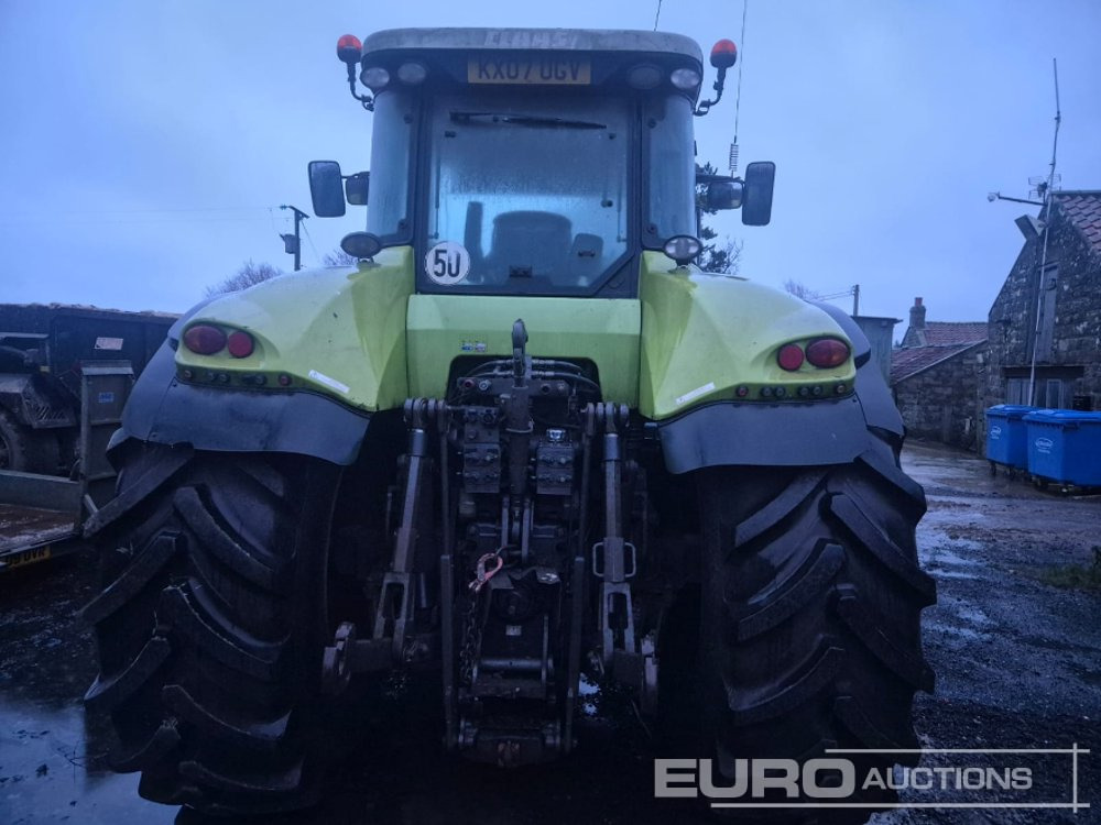 Tracteur agricole Claas 840