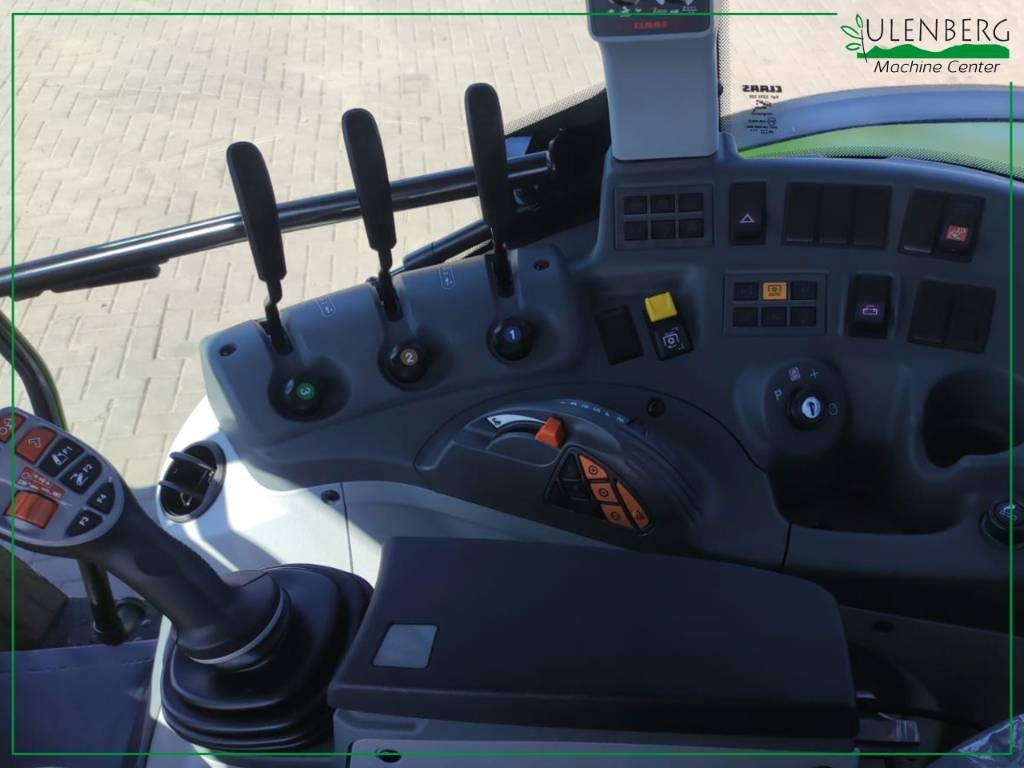 Tracteur agricole Claas ARION 460