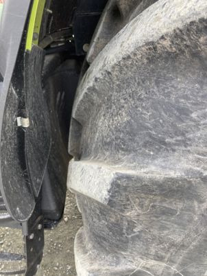 Tracteur agricole Claas ARION 640 CEBIS