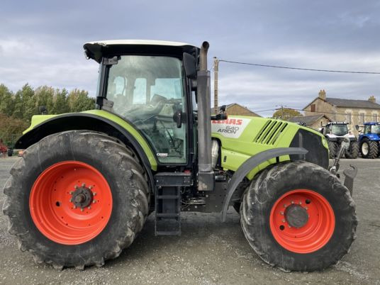Tracteur agricole Claas ARION 640 CEBIS