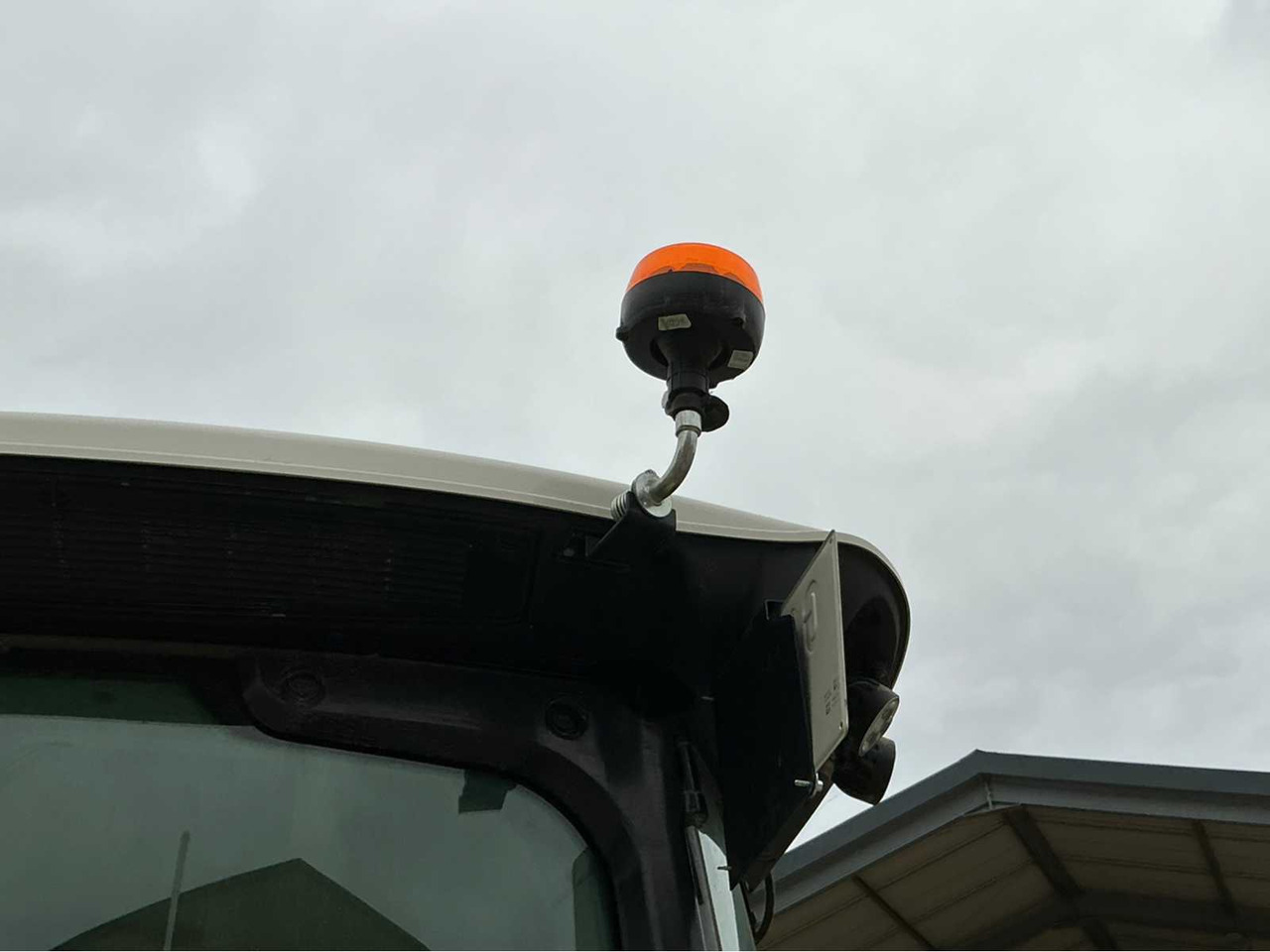 Tracteur agricole Claas ARION 660