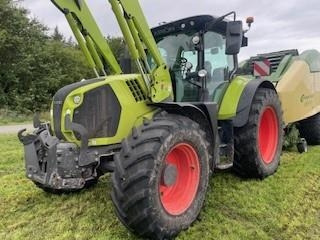 Tracteur agricole Claas ARION 660 CMATIC
