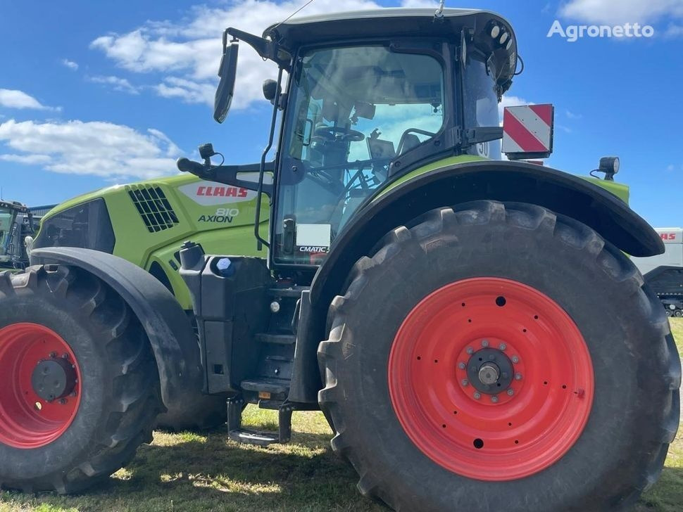 Tracteur agricole Claas AXION 810 CMTIC